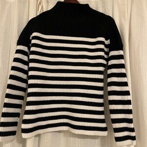 White + Warren dark navy & White Chunky Knit Stripe Mock Neck Sweater (small)